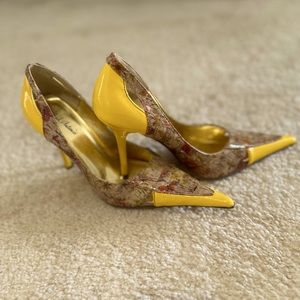 Beautiful yellow and brown heels. Worn only once.